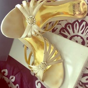 Beige fabric sandals